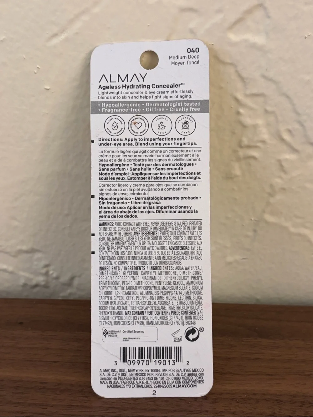 Almay Ageless Hydrating Concealer - Medium Deep 040 Beige